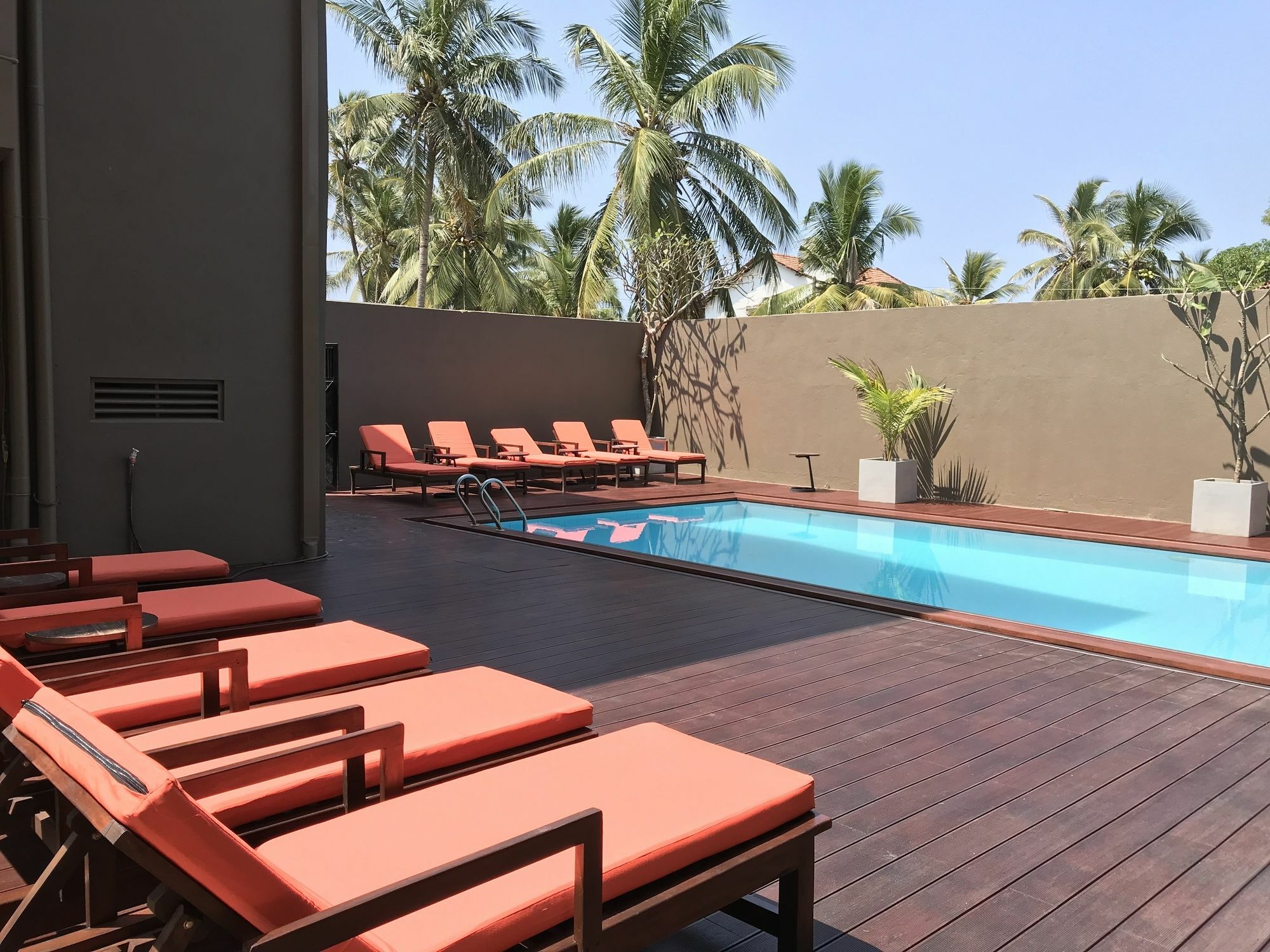 Waves By Tranquil Hotel Negombo Kültér fotó